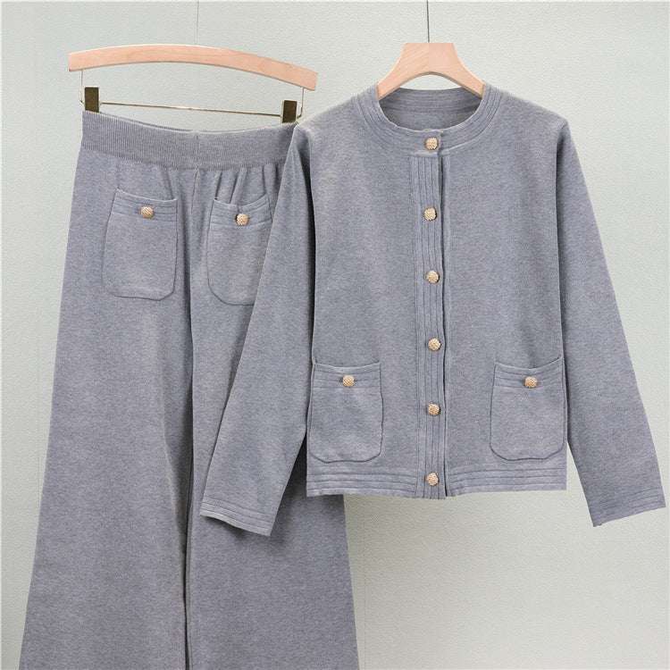 Elegantly Styled Cardigan for Everyday Wear