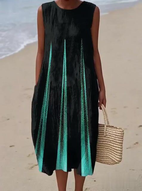 Sophisticated Dress with a Clean Classic Look