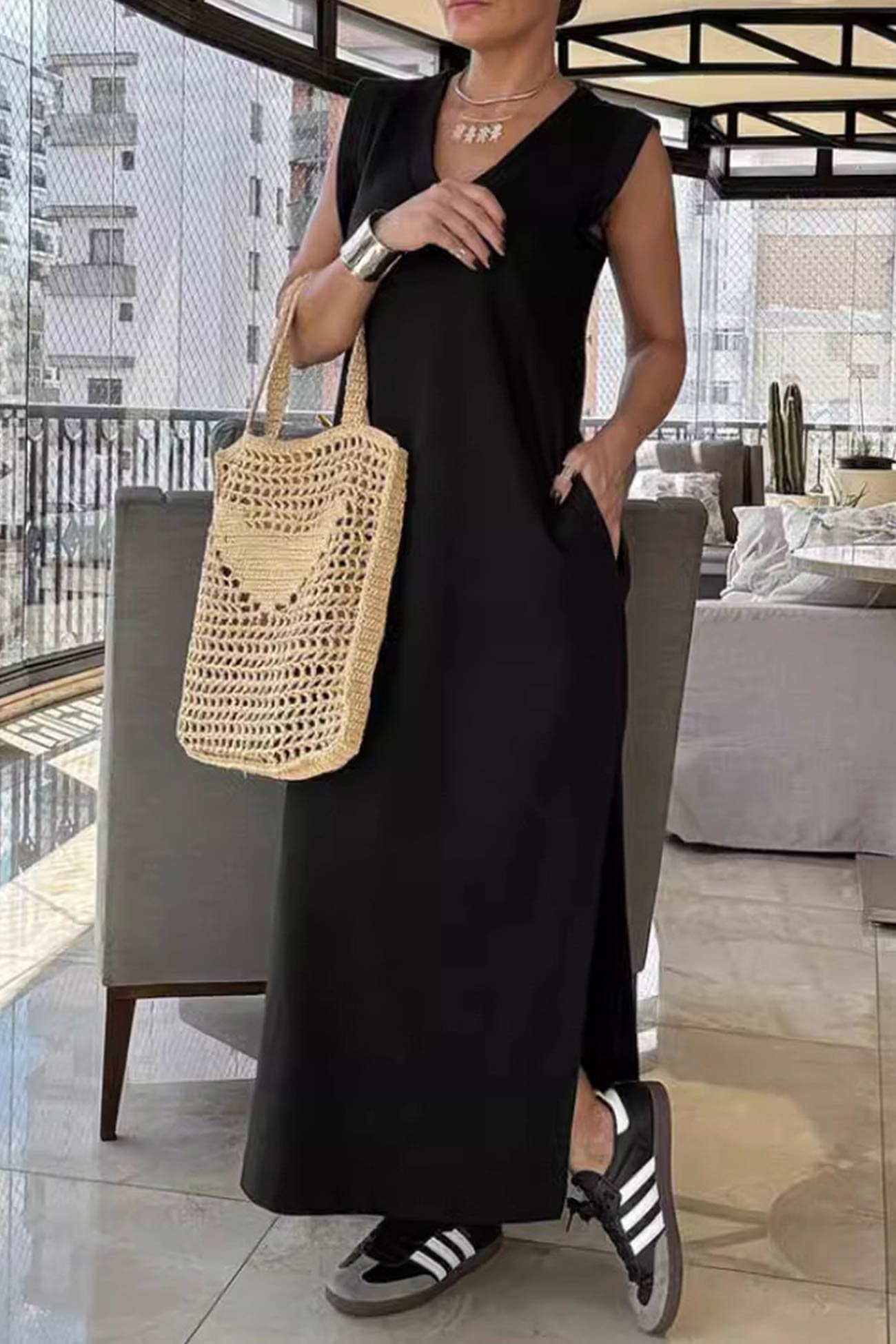 Polished Dress with an Effortless Classic Look