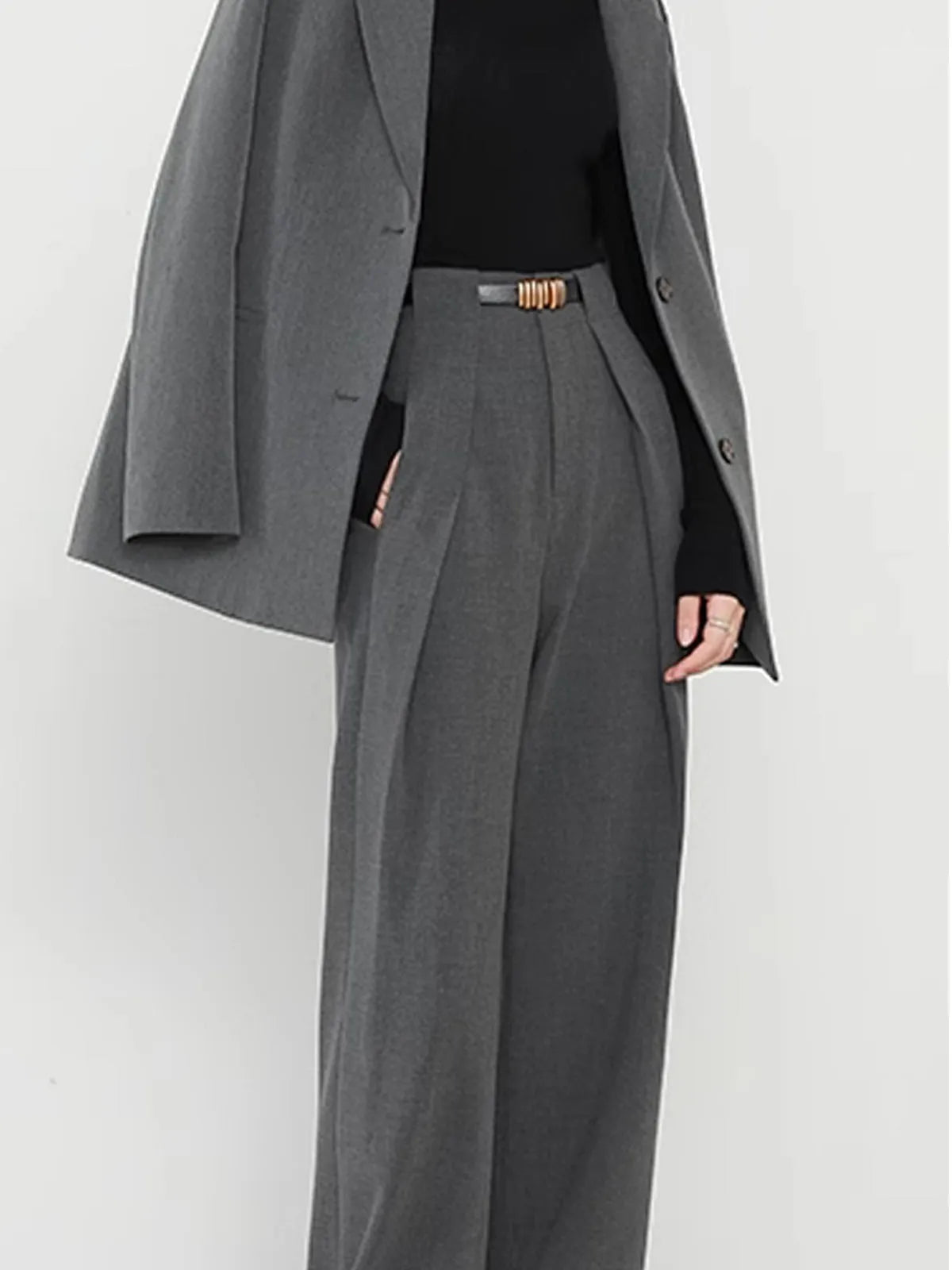 Beautifully Finished Pants in a Timeless Design