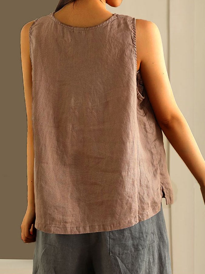 Classic Vintage Top with a Flattering Fit