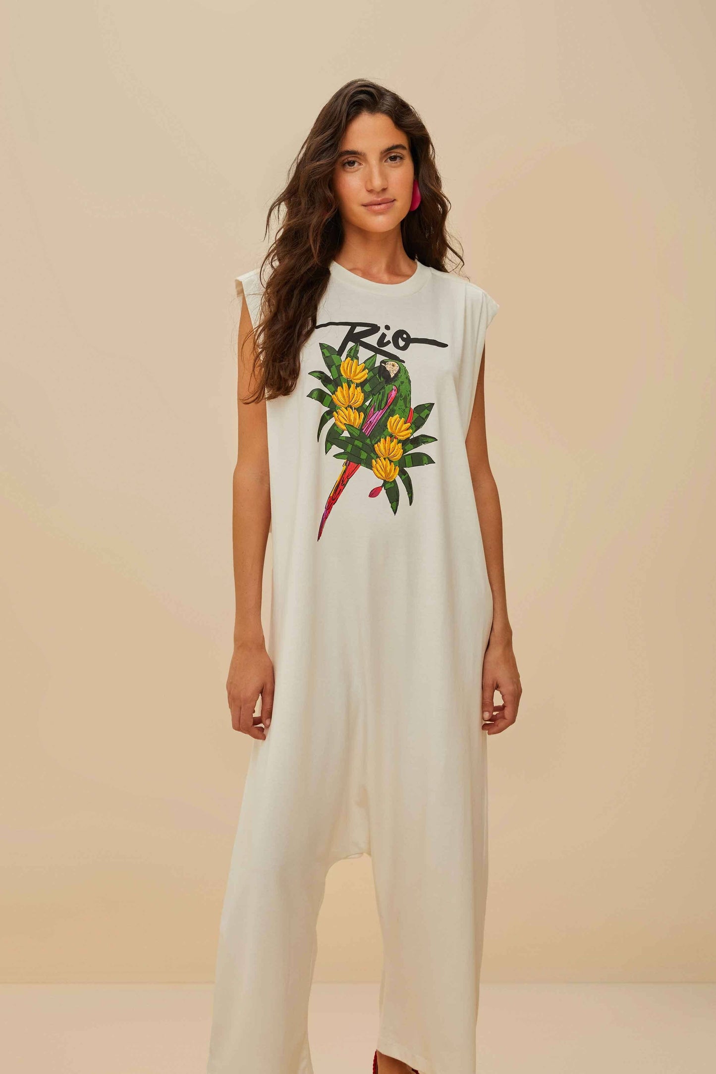 Well Tailored Garment with a Graceful Silhouette
