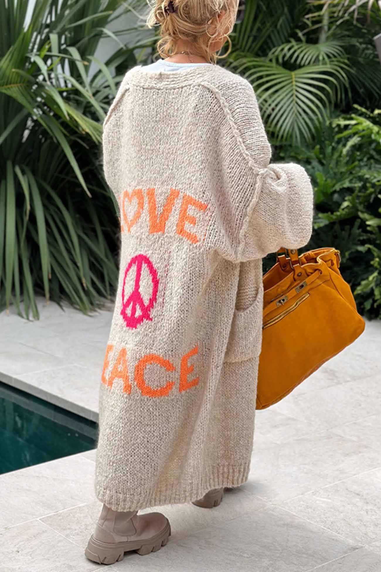 Elegantly Styled Cardigan for Everyday Wear
