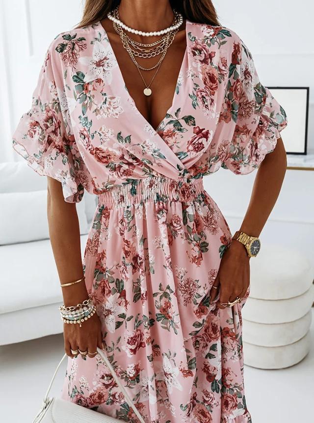 Classic Vintage & Enduringly Stylish Dress