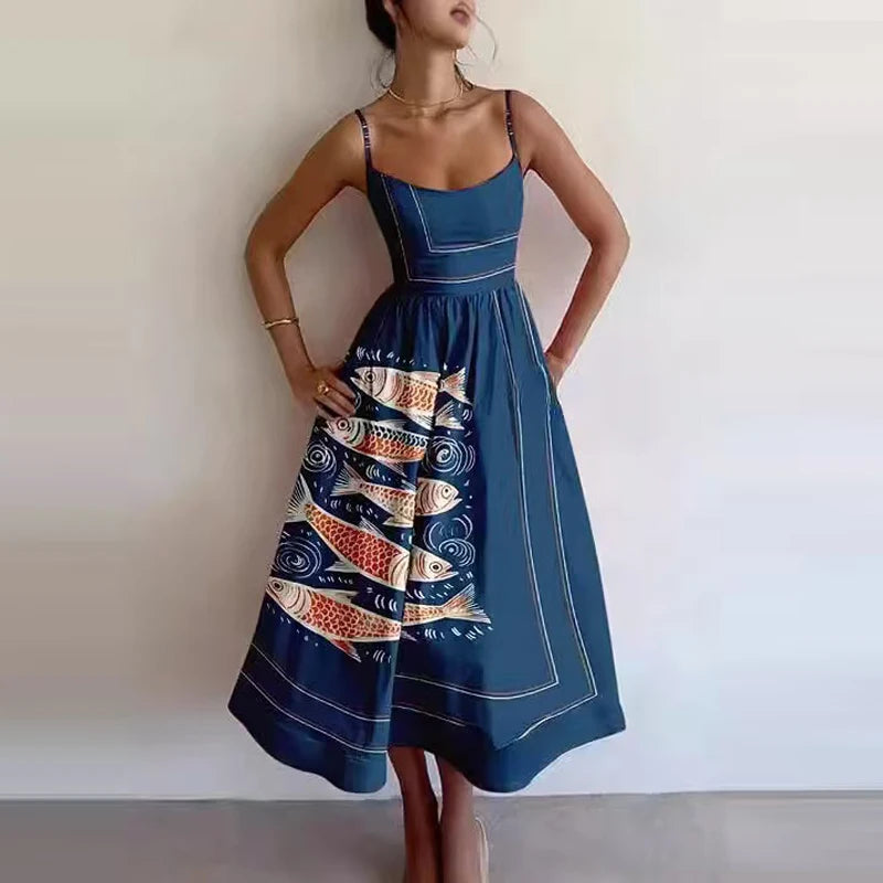 Beautifully Finished Dress in a Timeless Design