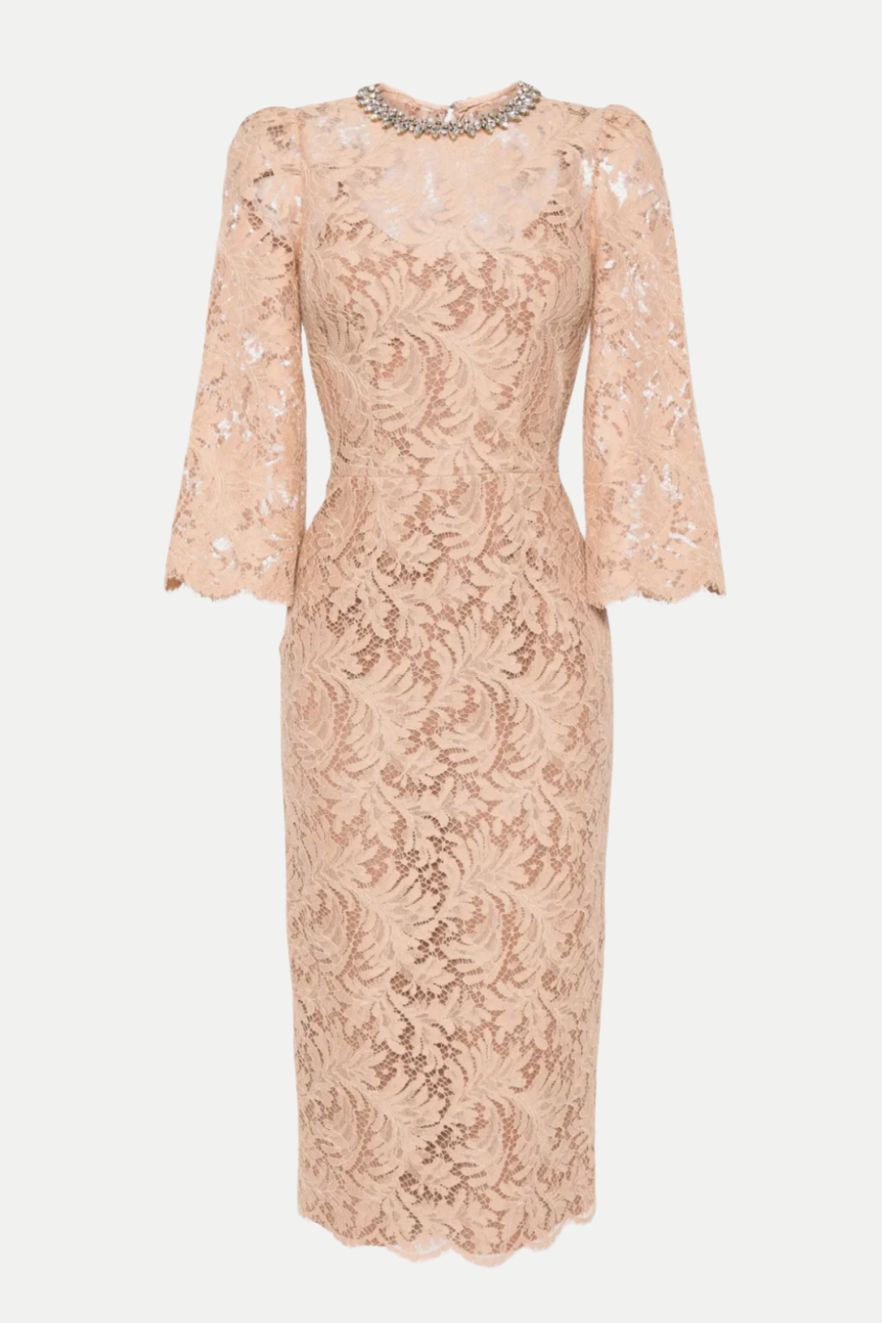 Well Tailored Dress with a Graceful Silhouette