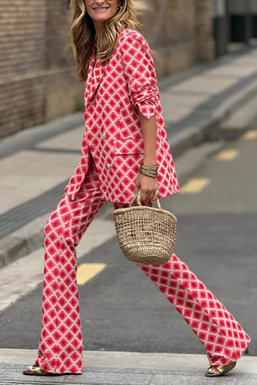 Elegantly Styled Pants for Everyday Wear