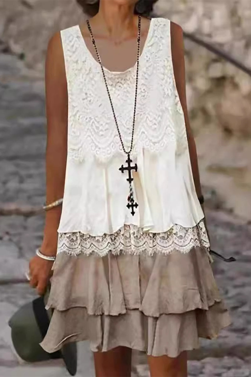 Classic Vintage & Enduringly Stylish Dress
