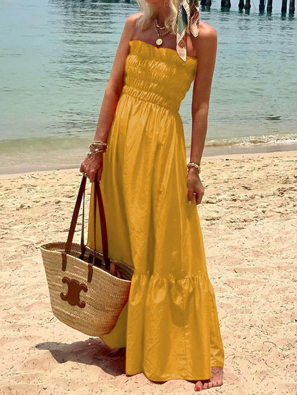 Beautifully Crafted Dress in a Classic Style