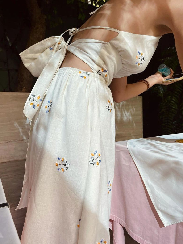 Classic Vintage & Enduringly Stylish Dress