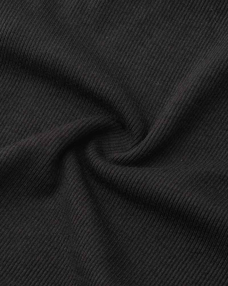 Well Tailored Garment with a Graceful Silhouette
