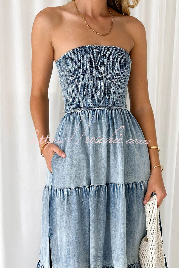 Beautifully Finished Dress in a Timeless Design