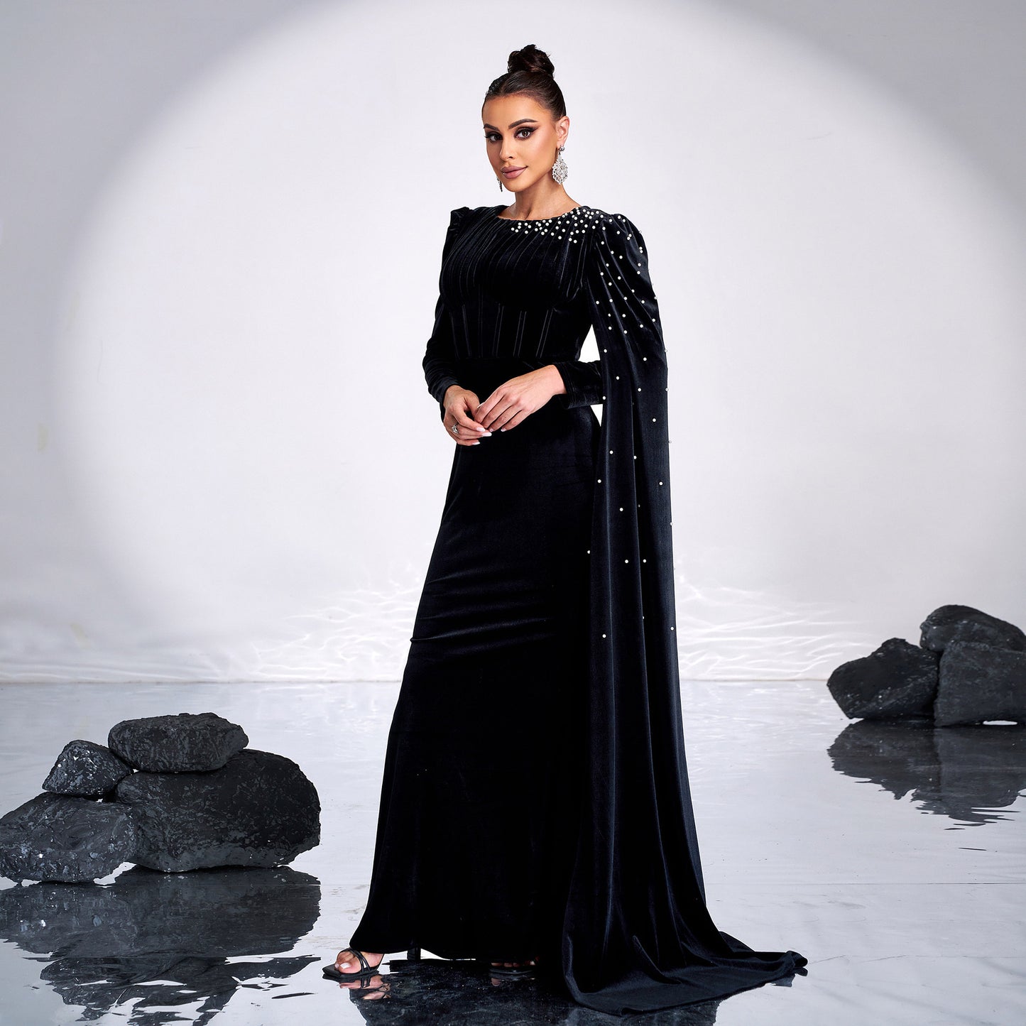 Gracefully Styled Dress for Any Occasion