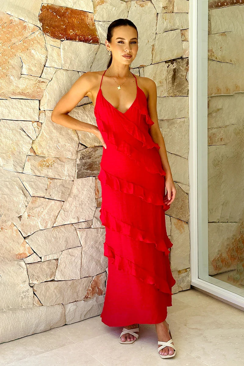 Gracefully Styled Dress for Any Occasion