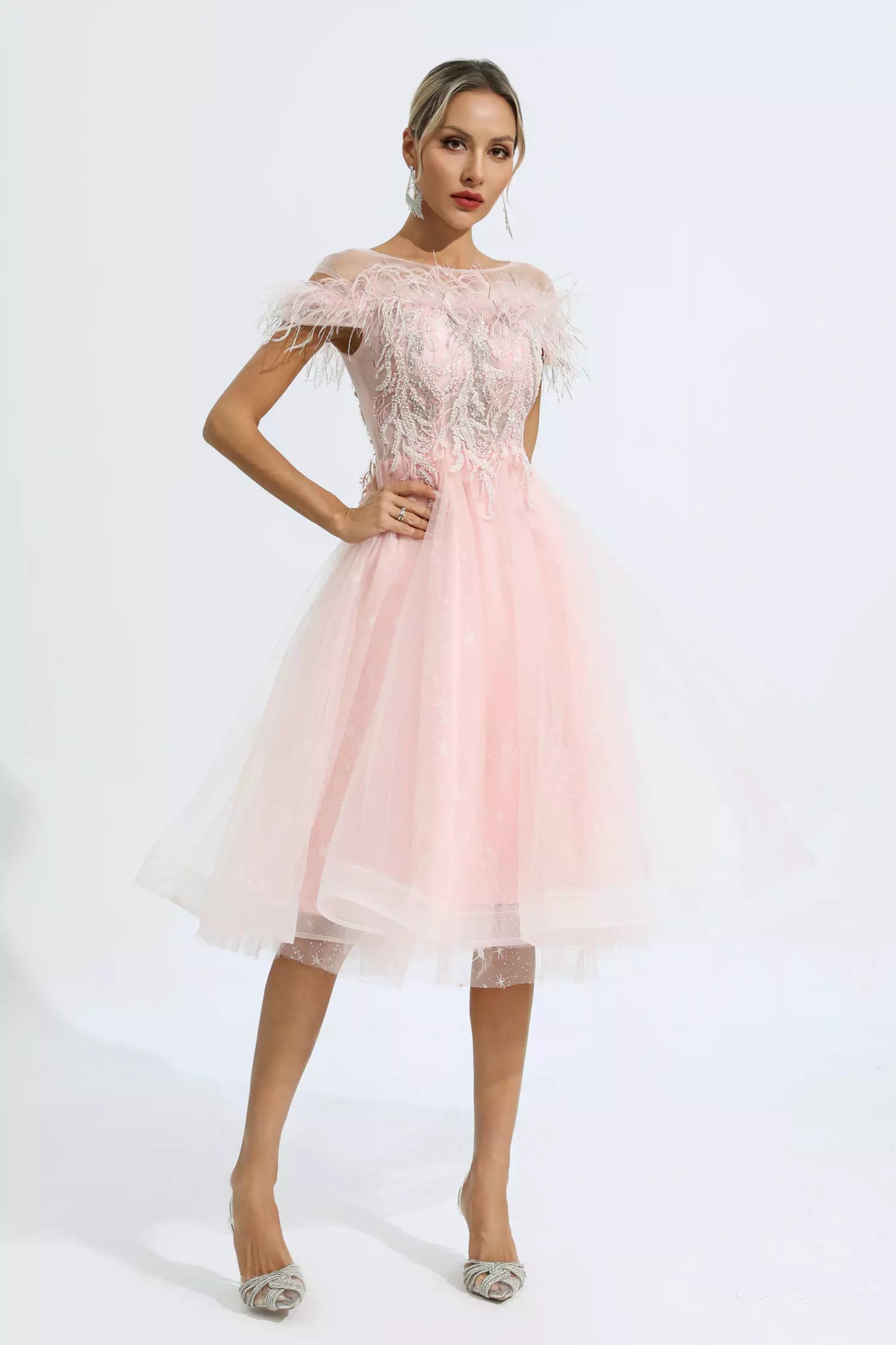 Beautifully Crafted Dress in a Classic Style