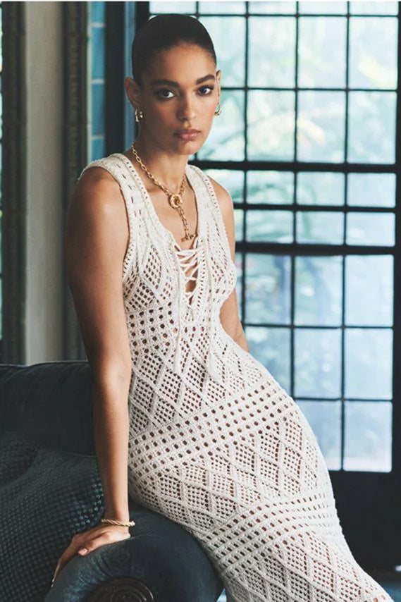 Sophisticated Dress with a Clean Classic Look