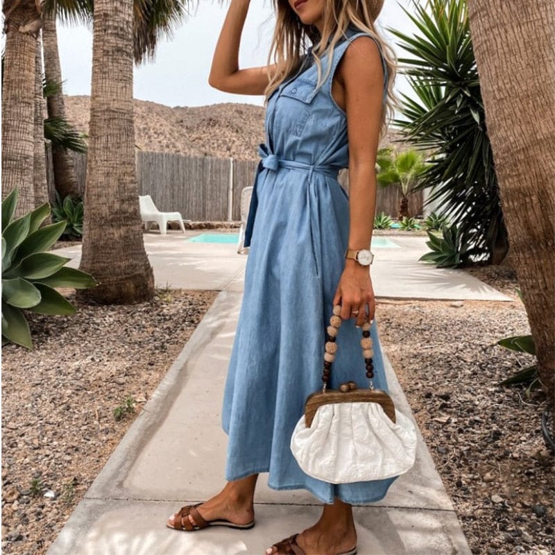 Elegantly Styled Dress for Everyday Wear