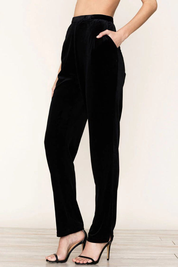 Classic Vintage Pants with a Flattering Fit
