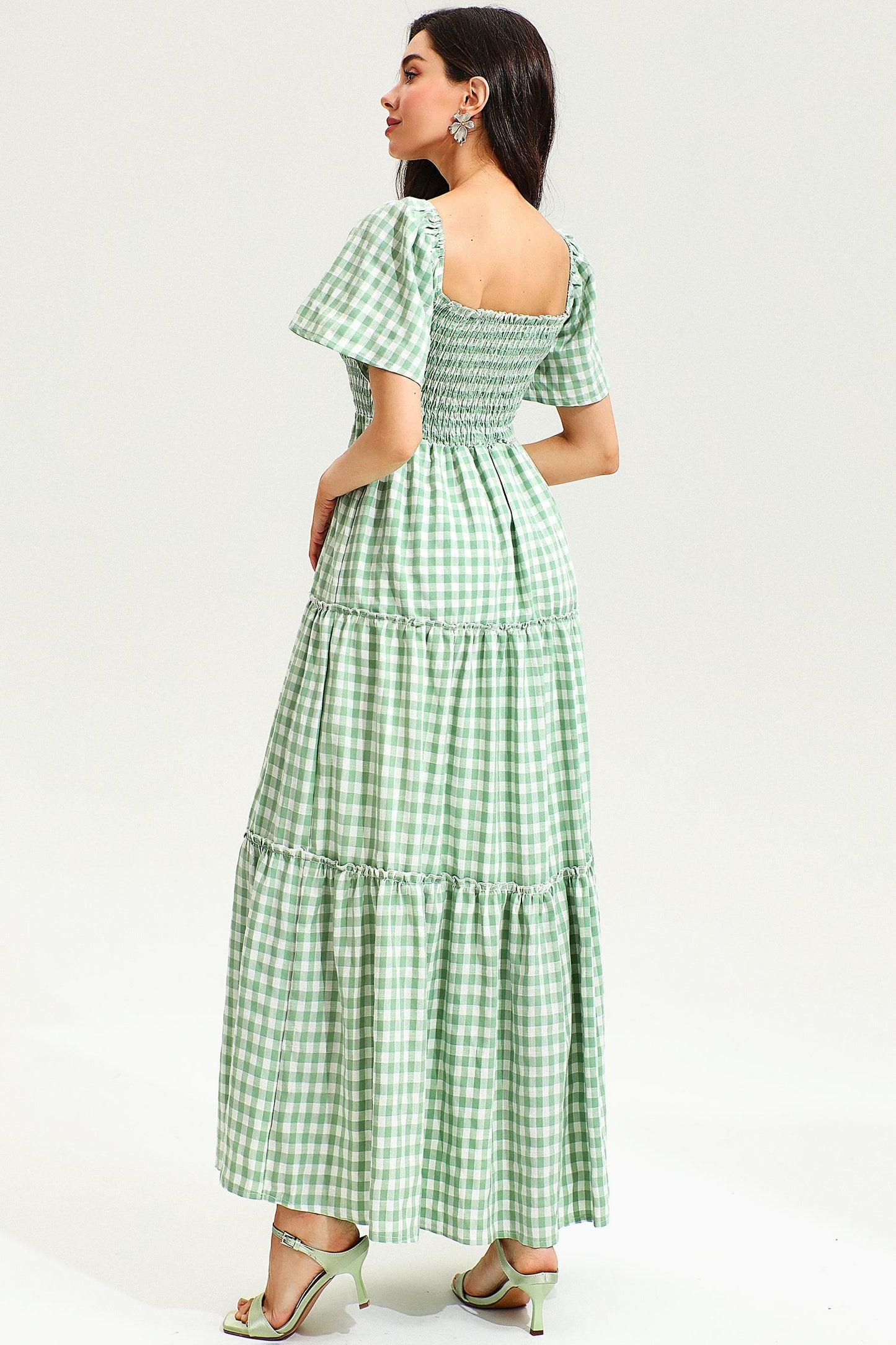 Polished Dress with an Effortless Classic Look