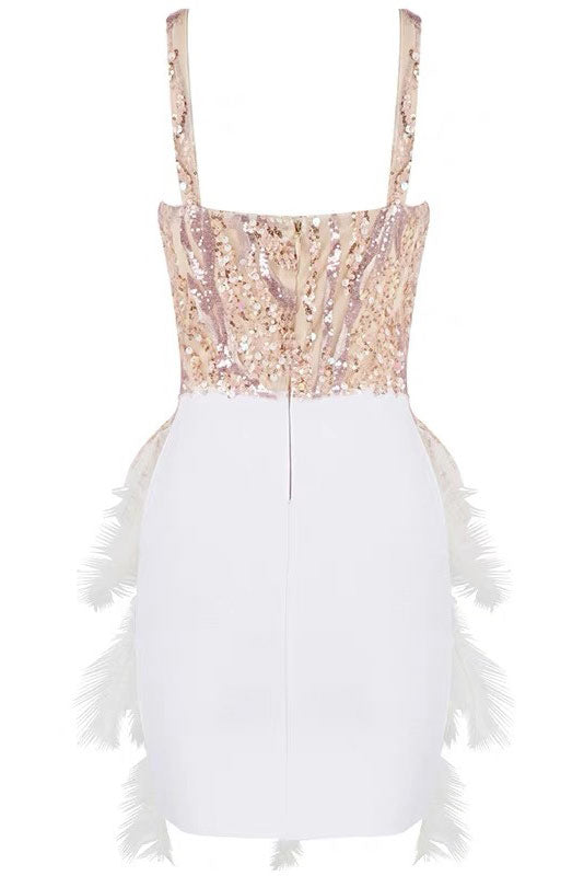 Gracefully Styled Dress for Any Occasion