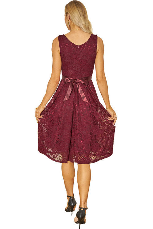 Sophisticated Dress with a Clean Classic Look