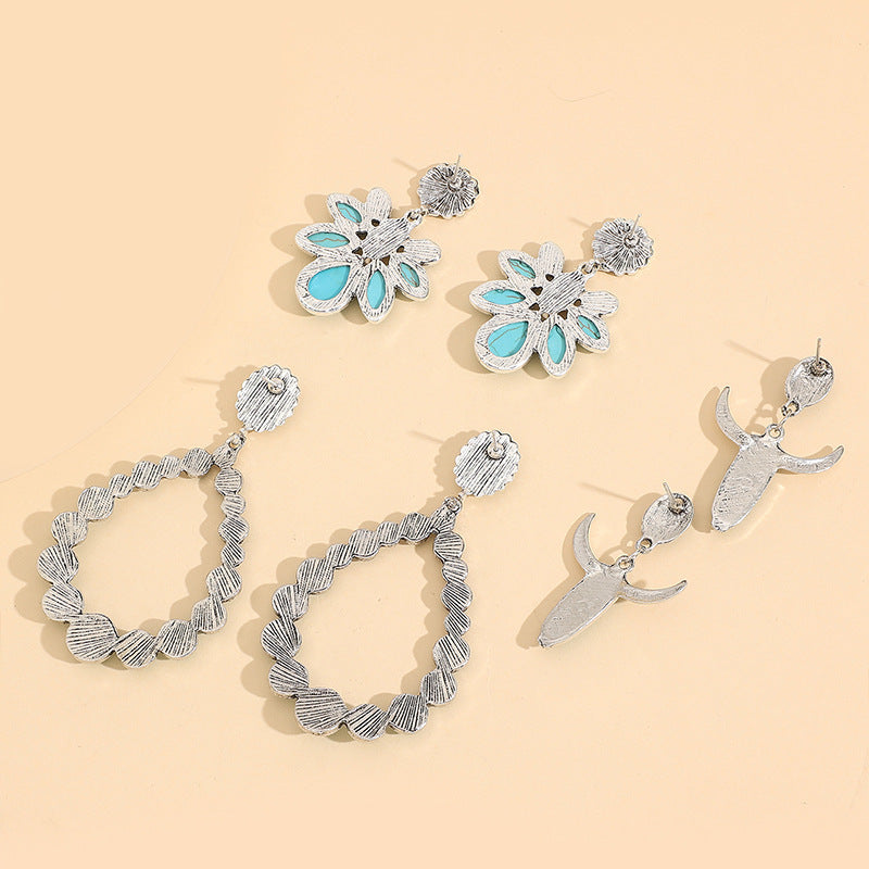 Classic Set with Timeless Appeal