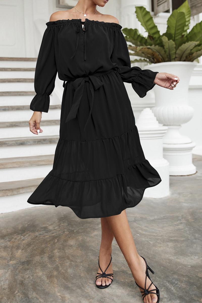 Sophisticated Dress with a Clean Classic Look