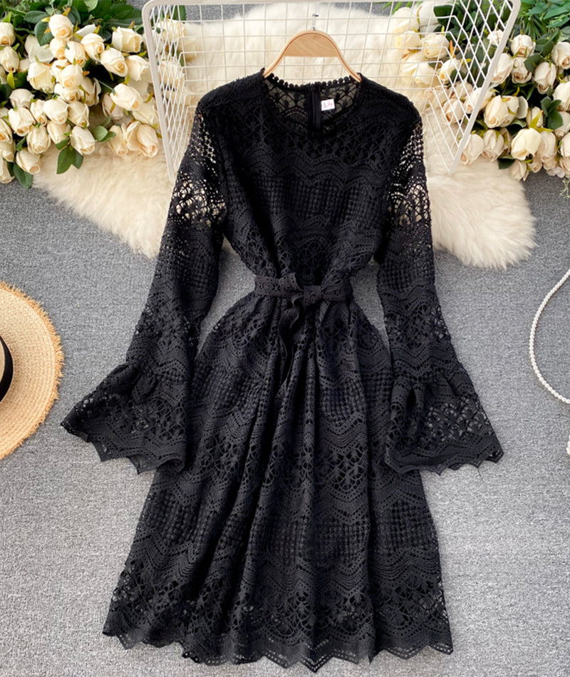 Sophisticated Dress with a Clean Classic Look