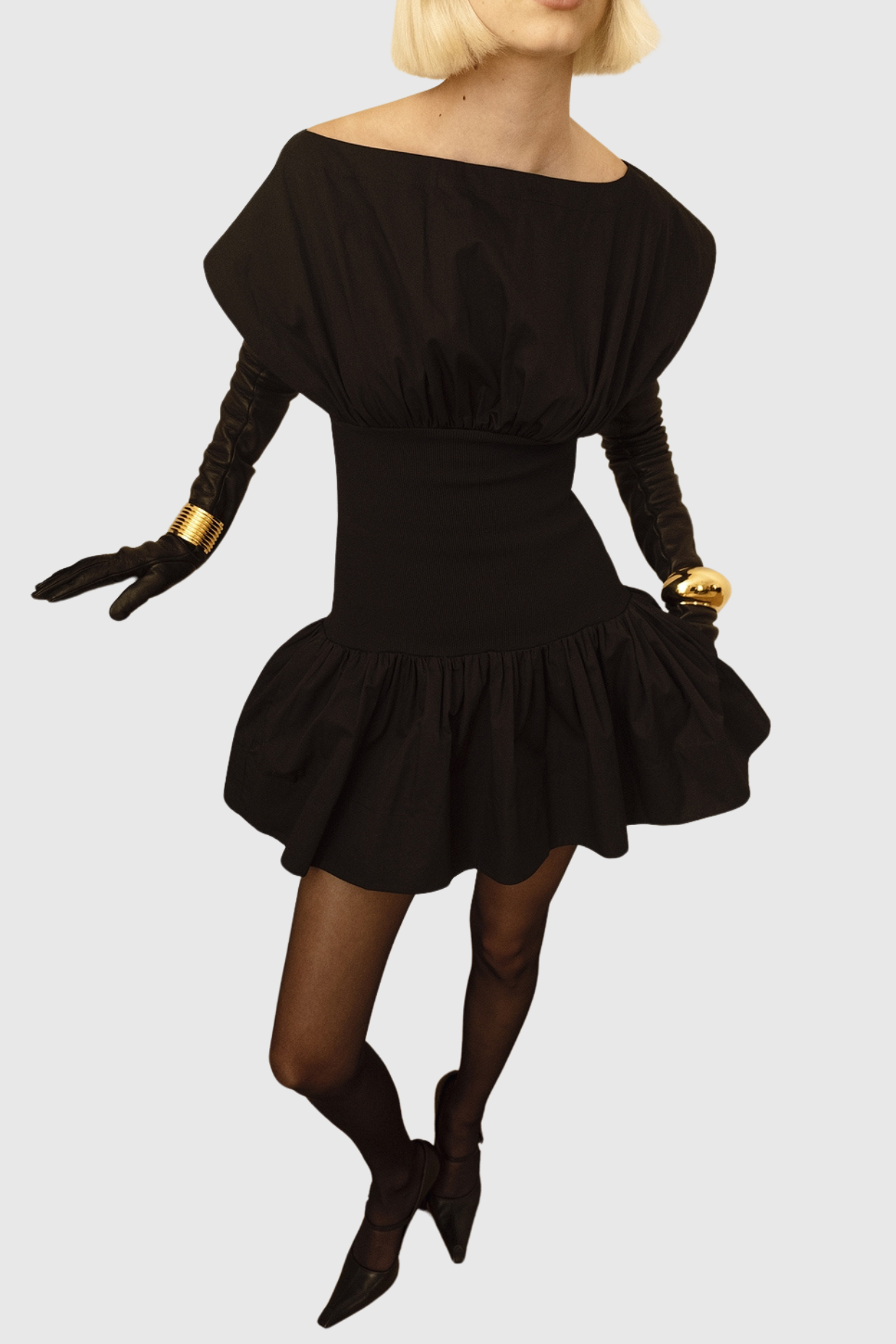 Beautifully Crafted Dress in a Classic Style