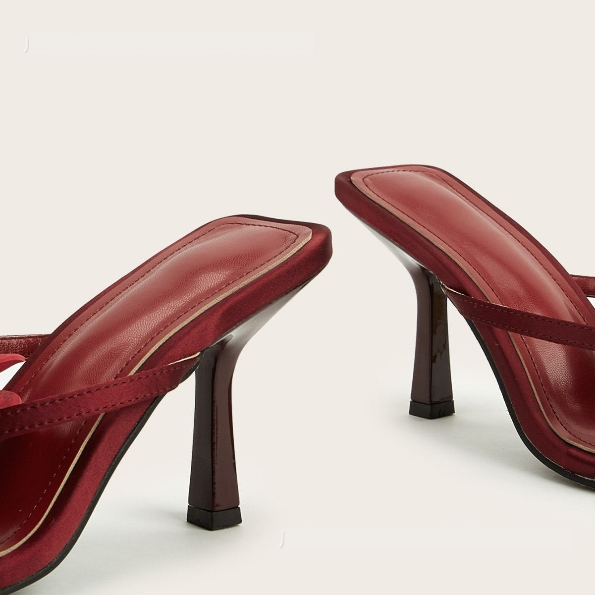 Chic Orthopedic Sandals with Unique Design