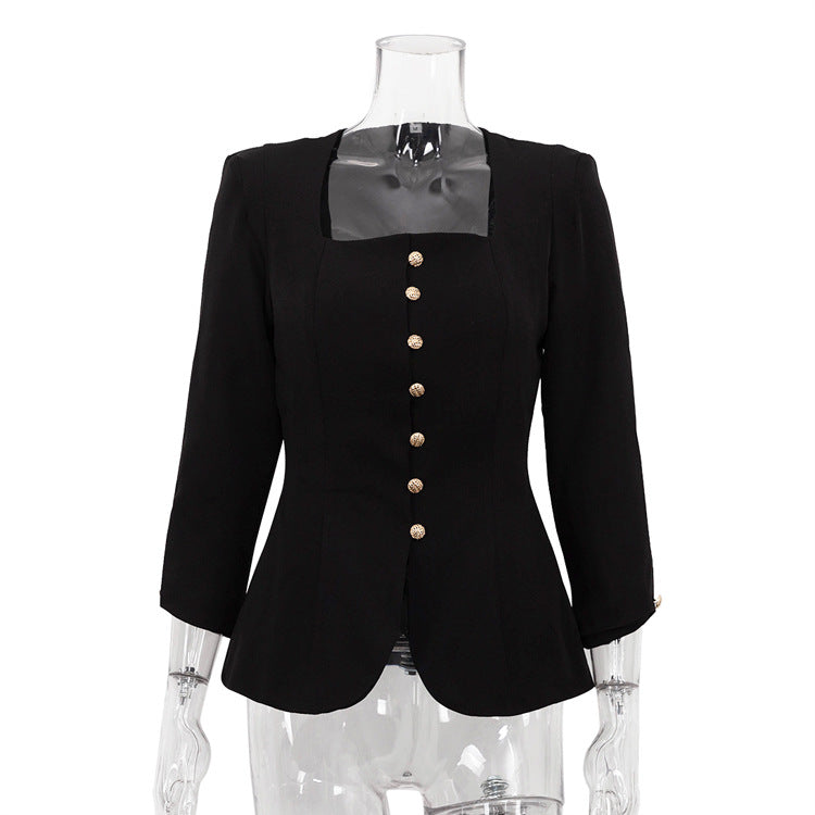 Elegantly Styled Coat for Everyday Wear