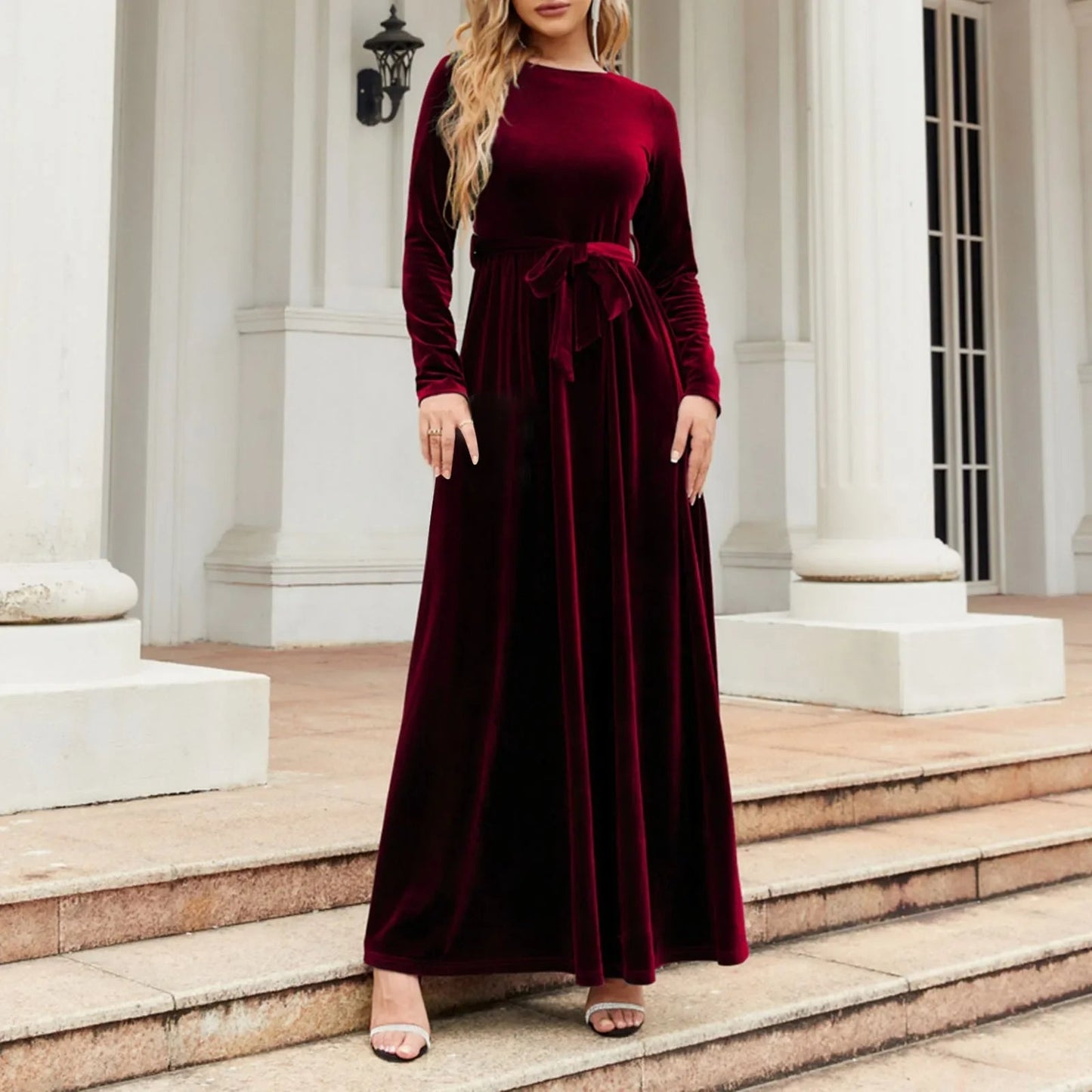 Polished Dress with an Effortless Classic Look