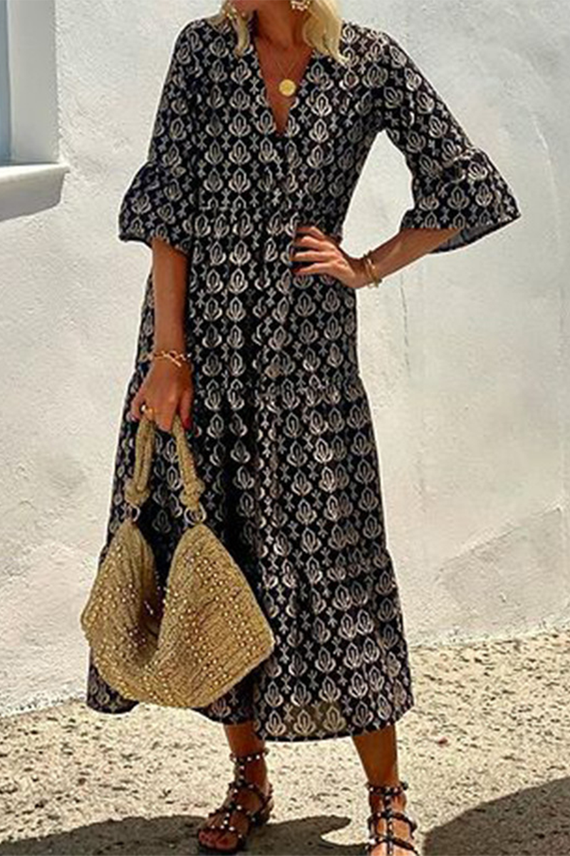 Sophisticated Dress with a Clean Classic Look