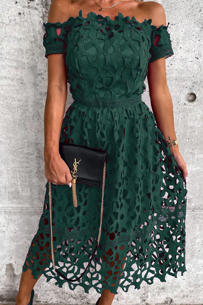 Sophisticated Dress with a Clean Classic Look