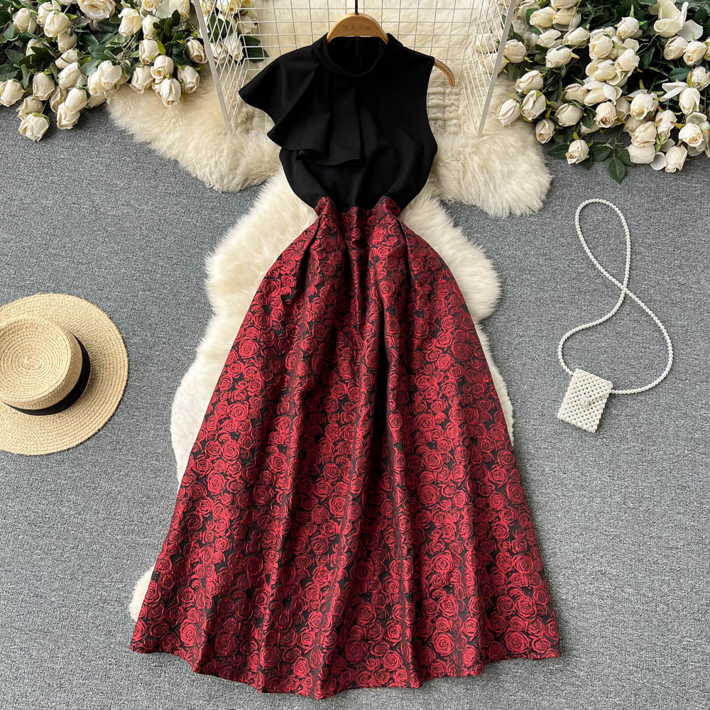 Classic Vintage & Enduringly Stylish Dress