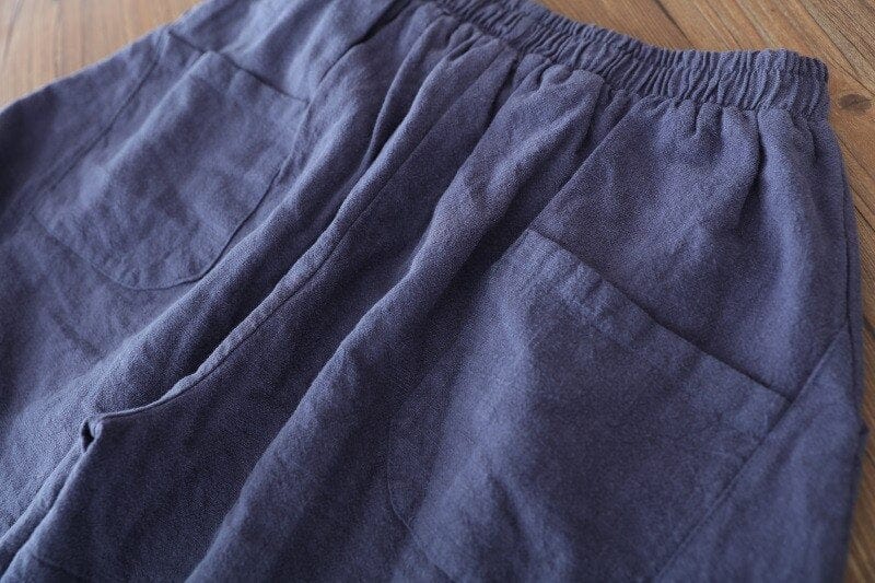 Classic Vintage Pants with a Flattering Fit