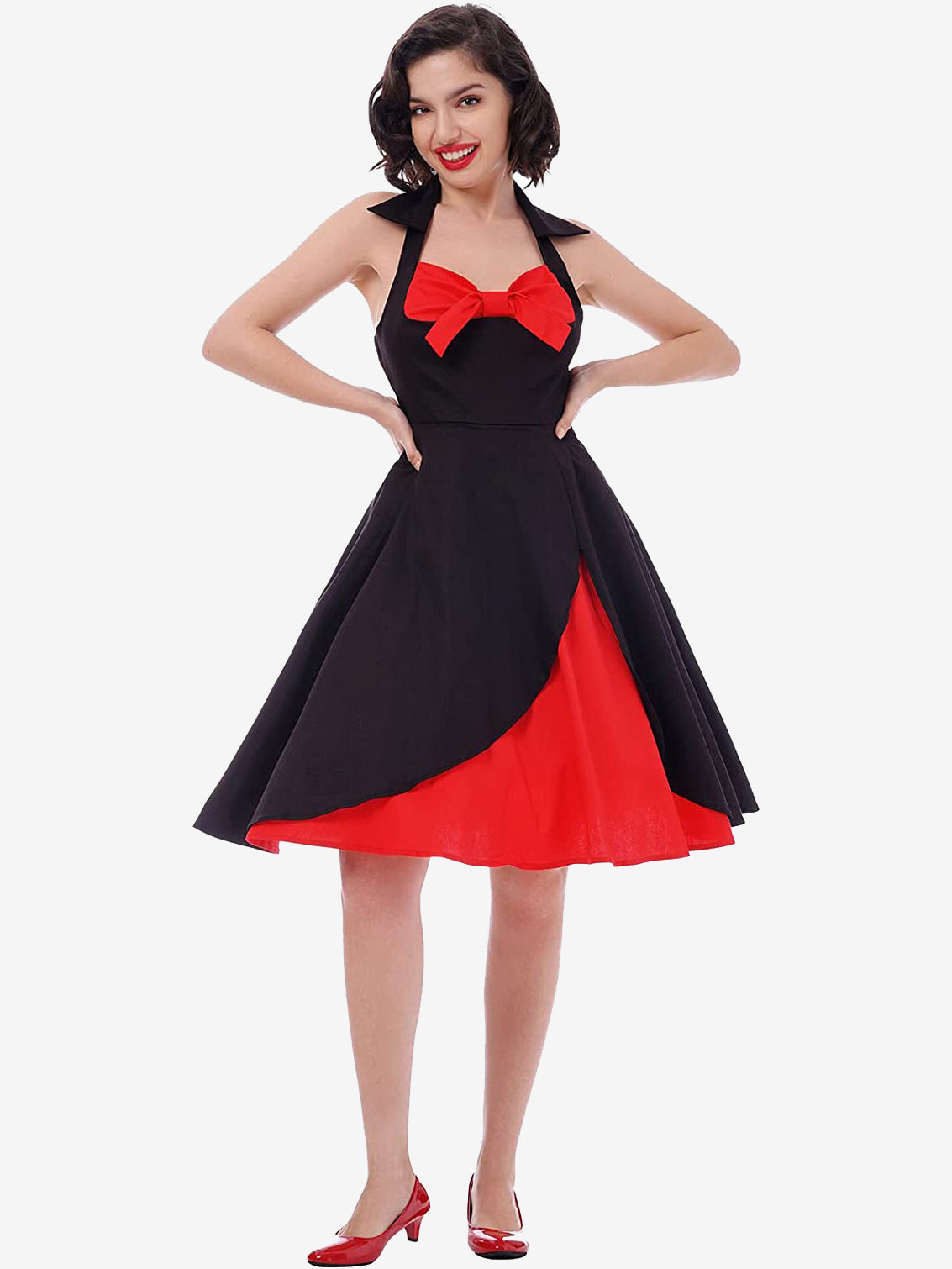 Beautifully Finished Dress in a Timeless Design