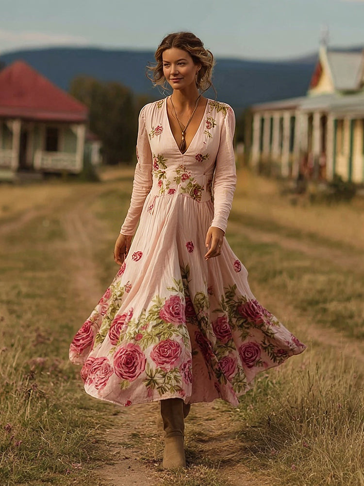 Beautifully Finished Dress in a Timeless Design