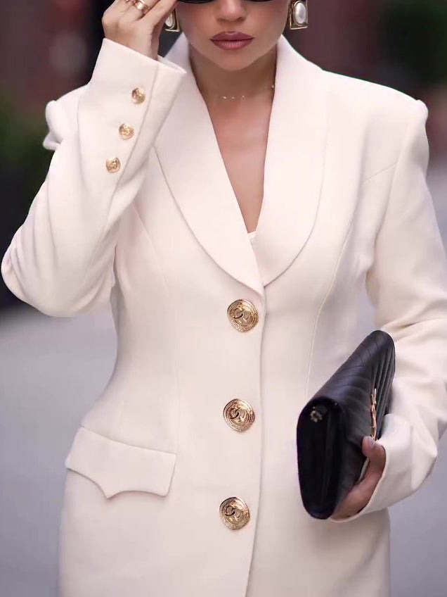 Effortlessly Elegant Garment with a Timeless Design