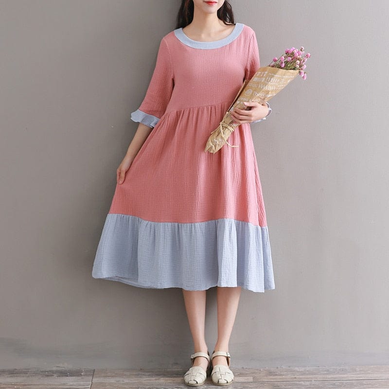 Beautifully Finished Dress in a Timeless Design