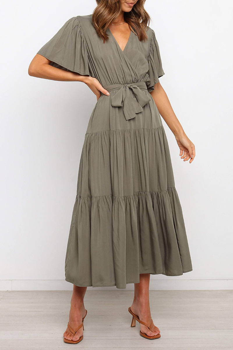 Polished Dress with an Effortless Classic Look