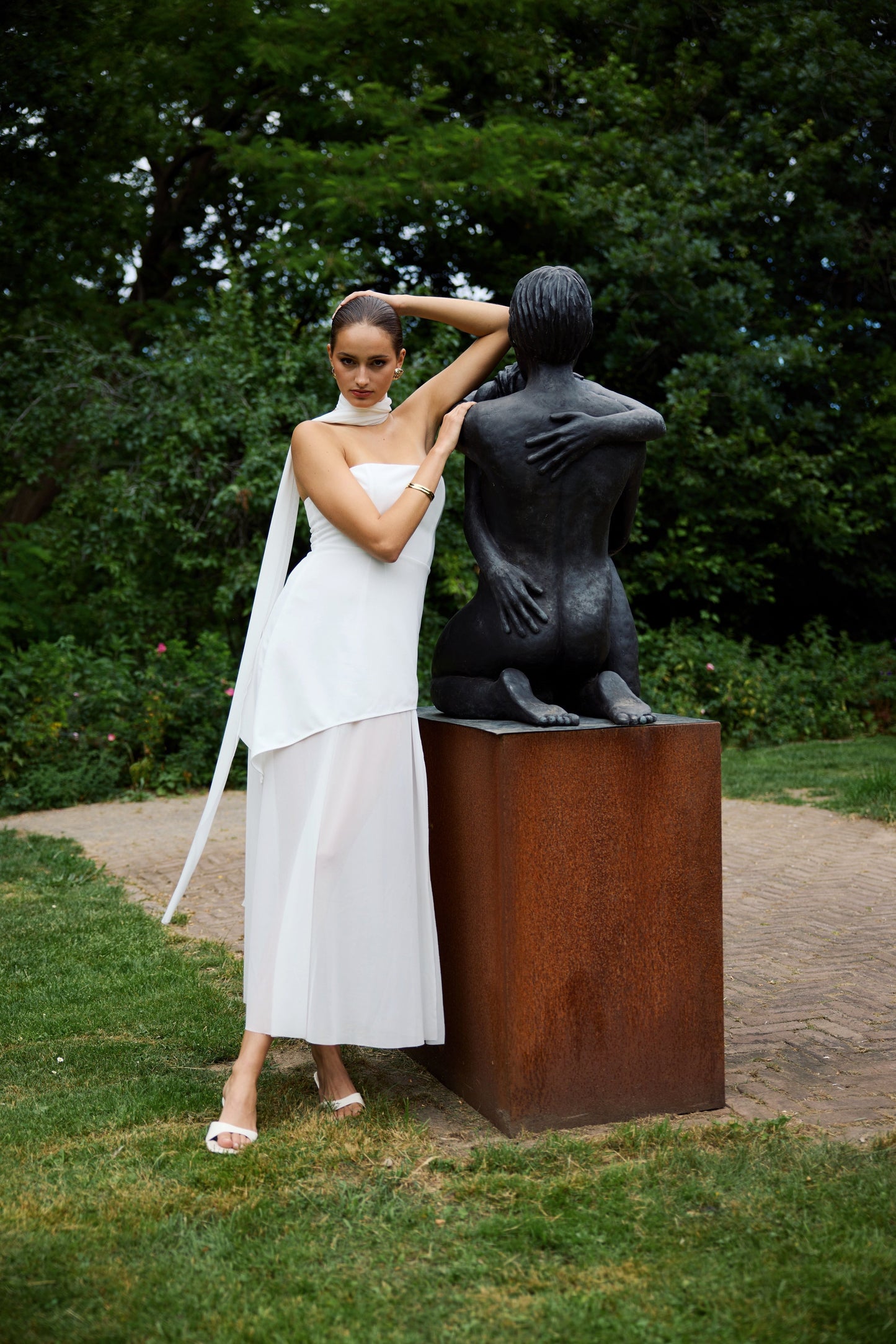 Classic Vintage & Enduringly Stylish Dress