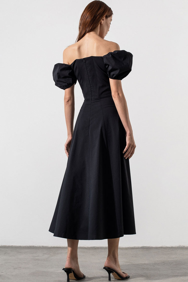 Polished Dress with an Effortless Classic Look