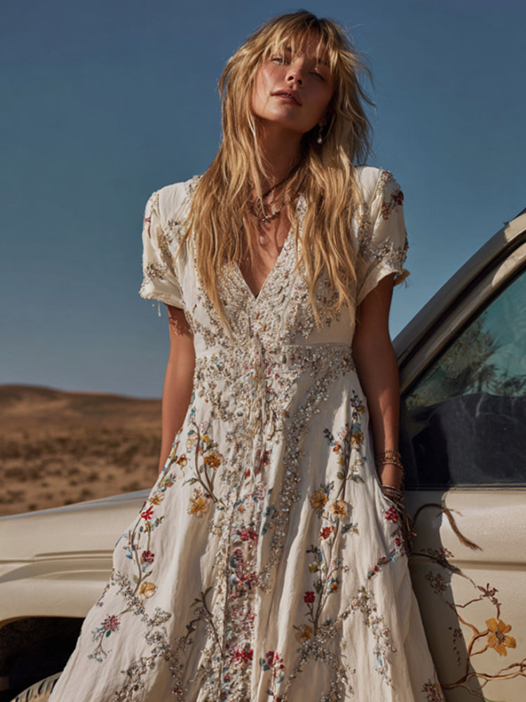 Beautifully Finished Dress in a Timeless Design