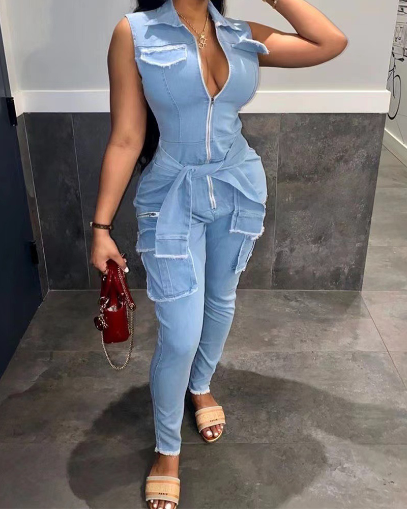 Gracefully Styled Garment for Any Occasion