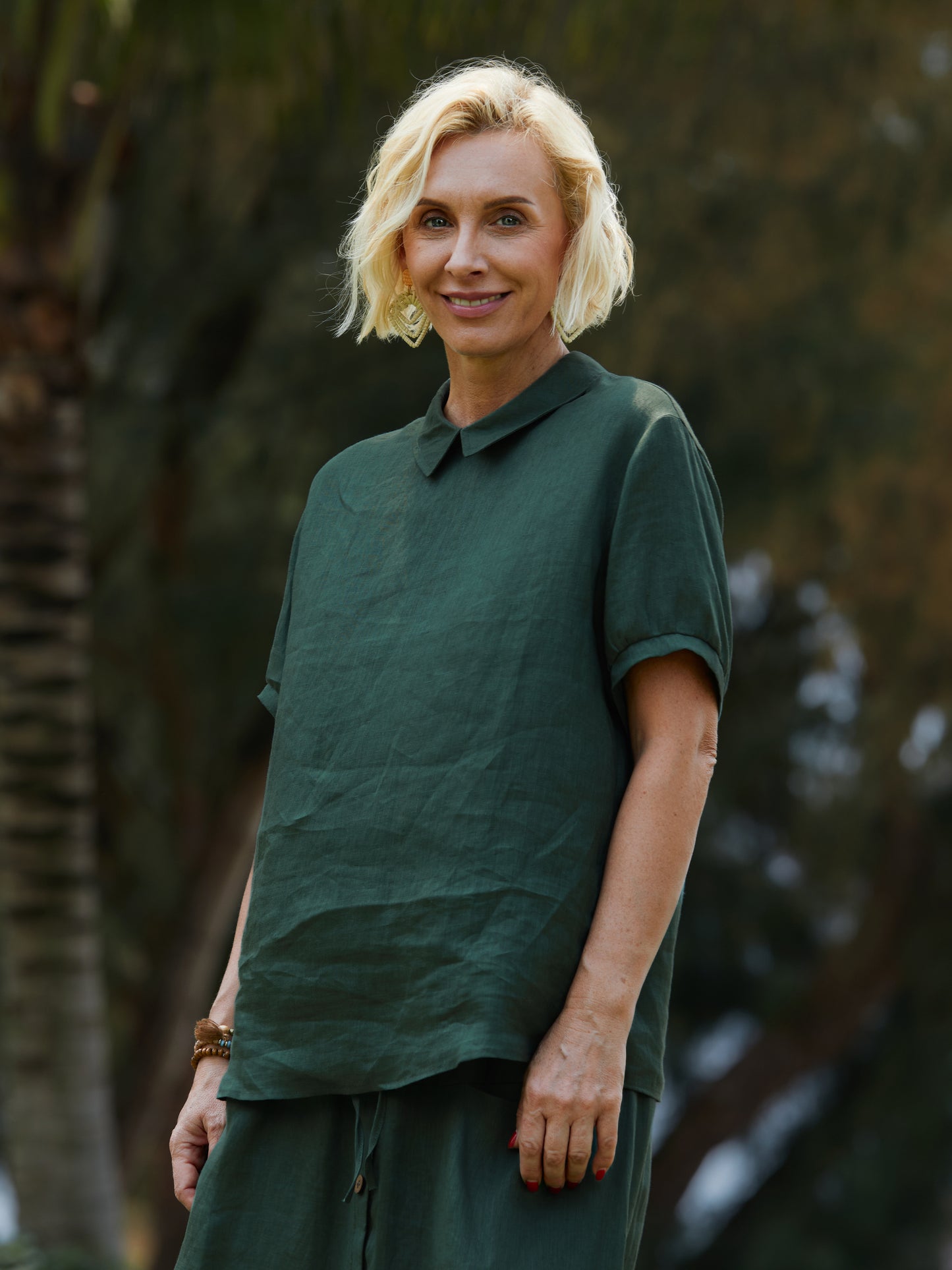 Classic Vintage Shirt with a Flattering Fit