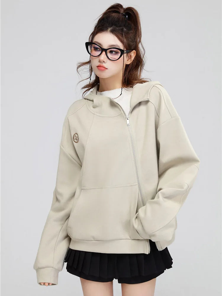 Effortlessly Elegant Garment with a Timeless Design