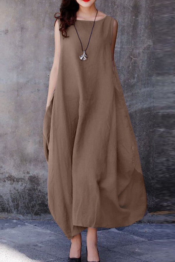 Sophisticated Dress with a Clean Classic Look