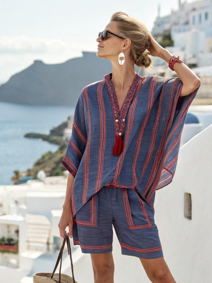 Effortlessly Elegant Garment with a Timeless Design