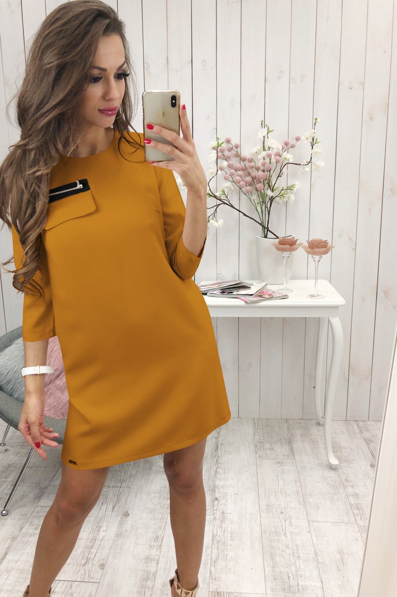 Gracefully Styled Dress for Any Occasion